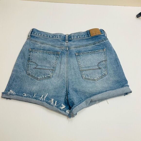 American Eagle Mom Shorts Hi Rise Cut Off Jean Shorts Size 8 - Picture 2 of 8